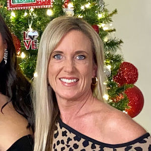 Meet your Posher, Deborah